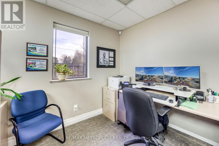 B - 2695 HAMILTON ROAD, Sarnia, Ontario, N0N1C0