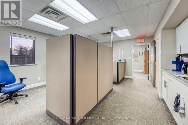 B - 2695 HAMILTON ROAD, Sarnia, Ontario, N0N1C0