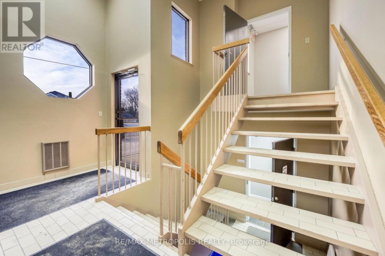 B - 2695 HAMILTON ROAD, Sarnia, Ontario, N0N1C0