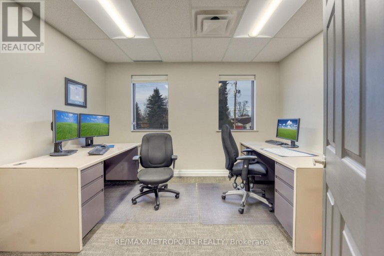 B - 2695 HAMILTON ROAD, Sarnia, Ontario, N0N1C0