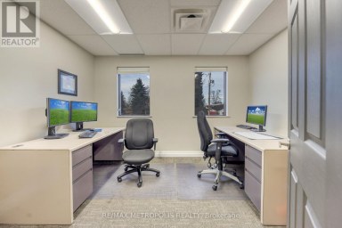 B - 2695 HAMILTON ROAD Sarnia Ontario photo 24