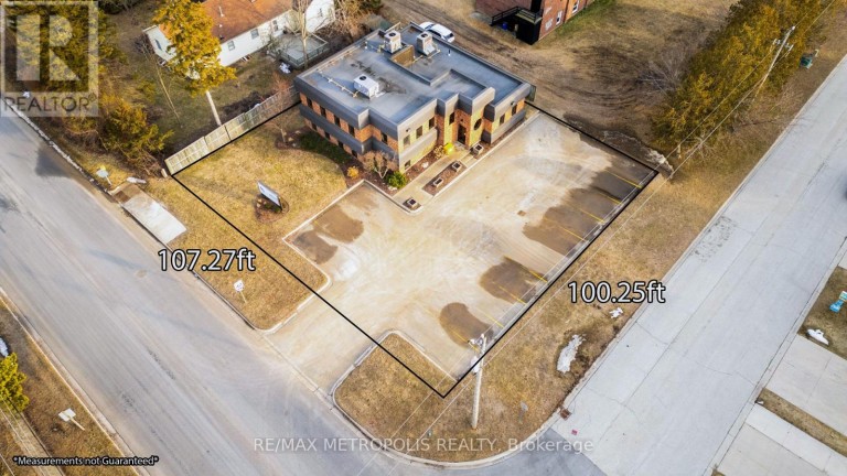 B - 2695 HAMILTON ROAD, Sarnia, Ontario, N0N1C0