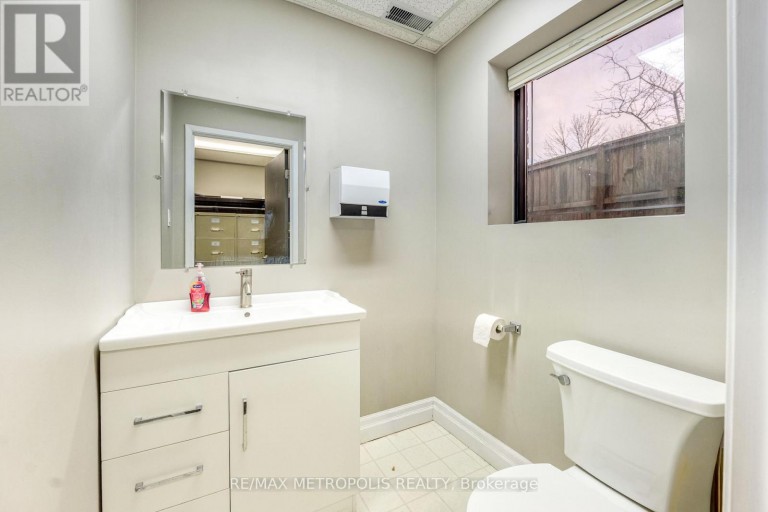 B - 2695 HAMILTON ROAD, Sarnia, Ontario, N0N1C0