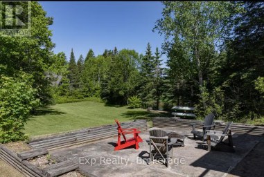 27 GROEGER ROAD Huntsville (Chaffey) Ontario photo 10