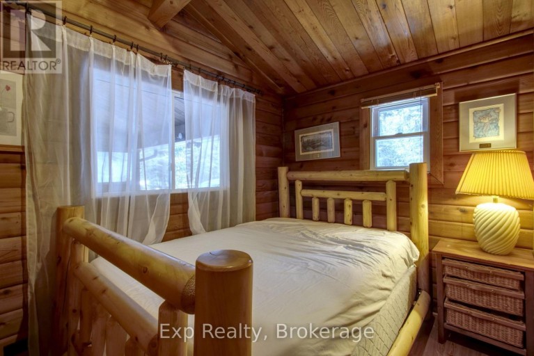 27 GROEGER ROAD, Huntsville (Chaffey), Ontario, P1H2J4