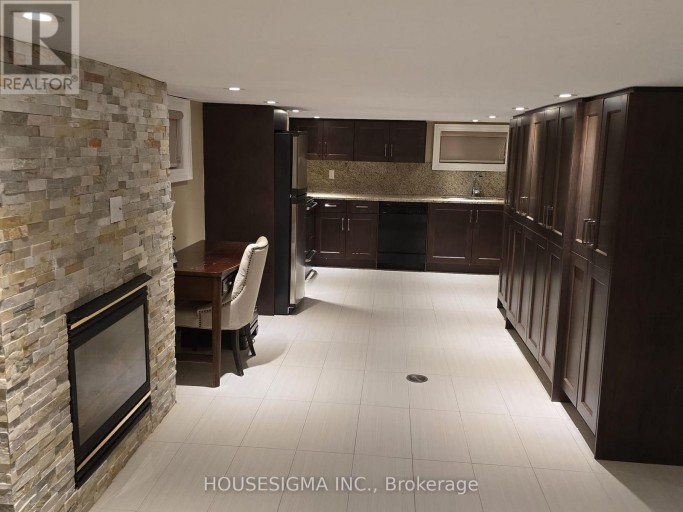 12020 WOODBINE AVENUE, Whitchurch-Stouffville, Ontario, L4A2K3