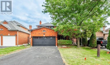 MAIN2ND - 822 FIRTH COURT Newmarket (Gorham-College Manor) Ontario photo 1