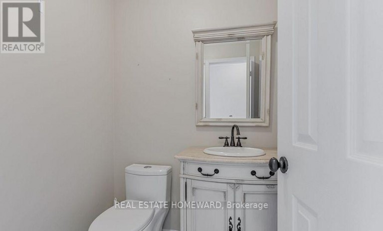 MAIN2ND - 822 FIRTH COURT, Newmarket (Gorham-College Manor), Ontario, L3Y8H7