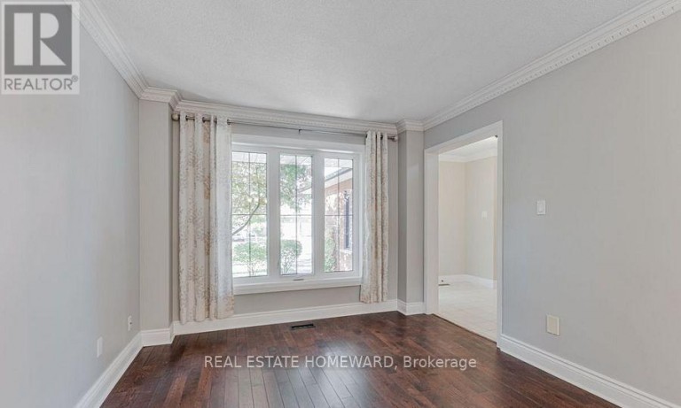 MAIN2ND - 822 FIRTH COURT, Newmarket (Gorham-College Manor), Ontario, L3Y8H7