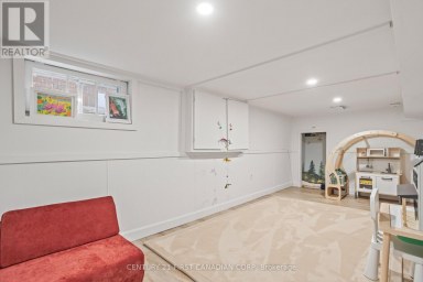 872 LOVETT STREET London East (East L) Ontario photo 33