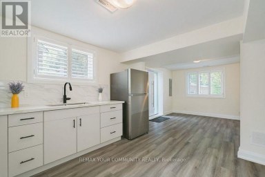 WALK-OUT LOWER LEVEL - 188 SWEENEY DRIVE Toronto (Victoria Village) Ontario photo 5