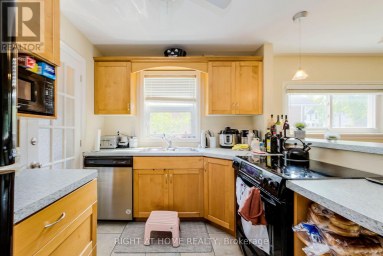 32 FLORENS AVENUE Toronto (Clairlea-Birchmount) Ontario photo 14