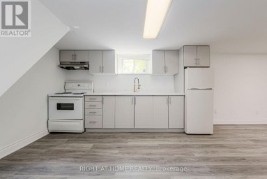 32 FLORENS AVENUE Toronto (Clairlea-Birchmount) Ontario photo 24