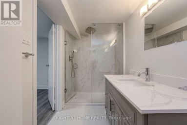 32 FLORENS AVENUE Toronto (Clairlea-Birchmount) Ontario photo 32