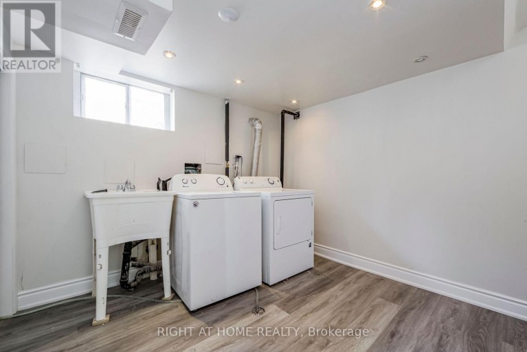 32 FLORENS AVENUE, Toronto (Clairlea-Birchmount), Ontario, M1L1R6