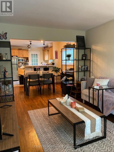 32 FLORENS AVENUE, Toronto (Clairlea-Birchmount), Ontario, M1L1R6