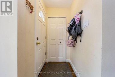 32 FLORENS AVENUE Toronto (Clairlea-Birchmount) Ontario photo 5