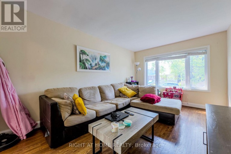 32 FLORENS AVENUE, Toronto (Clairlea-Birchmount), Ontario, M1L1R6