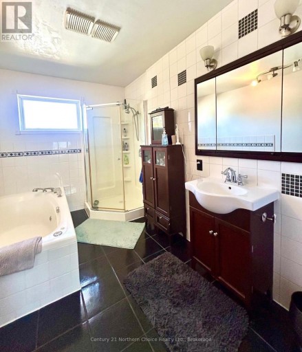 626 SECOND STREET WEST, Fort Frances, Ontario, P9A2Z8