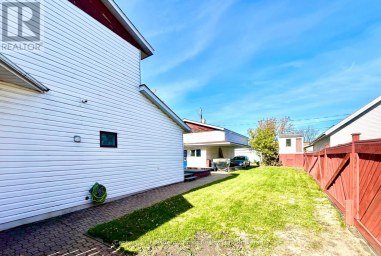 626 SECOND STREET WEST Fort Frances Ontario photo 21
