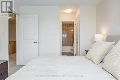 33 RED MAPLE LANE Barrie (Innis-Shore) Ontario photo 27