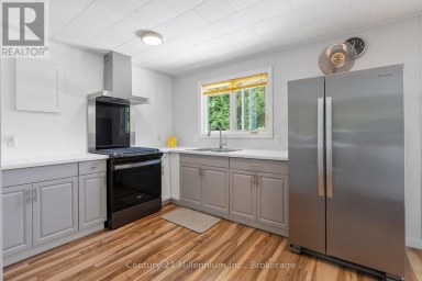 553 BAY STREET South Bruce Peninsula Ontario photo 21
