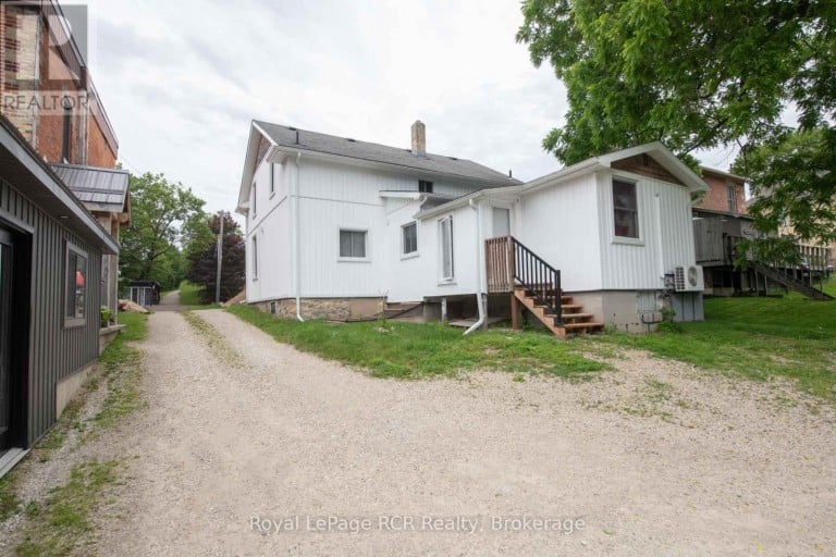 A & B & C - 21 ARTHUR STREET WEST STREET W, Minto, Ontario, N0G1Z0