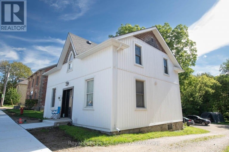 A & B & C - 21 ARTHUR STREET WEST STREET W, Minto, Ontario, N0G1Z0