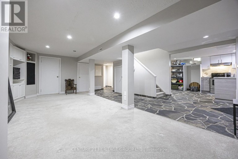169 DELAYNE DRIVE, Aurora (Aurora Heights), Ontario, L4G5B7