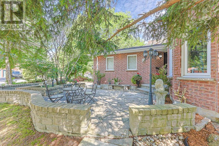 169 DELAYNE DRIVE, Aurora (Aurora Heights), Ontario, L4G5B7