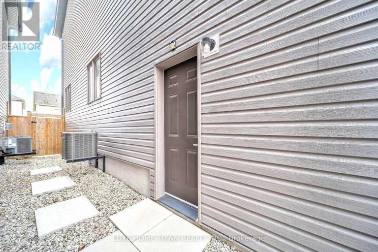 26 GIBBS WAY, Centre Wellington (Fergus), Ontario, N1M0G7