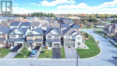 26 GIBBS WAY Centre Wellington (Fergus) Ontario photo 38