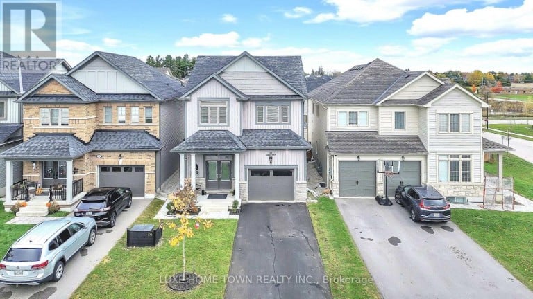 26 GIBBS WAY, Centre Wellington (Fergus), Ontario, N1M0G7