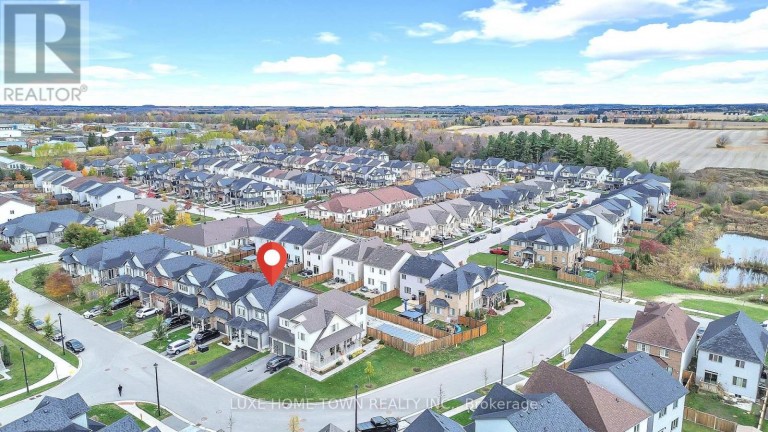 26 GIBBS WAY, Centre Wellington (Fergus), Ontario, N1M0G7