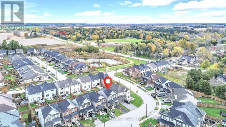 26 GIBBS WAY, Centre Wellington (Fergus), Ontario, N1M0G7