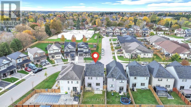 26 GIBBS WAY, Centre Wellington (Fergus), Ontario, N1M0G7