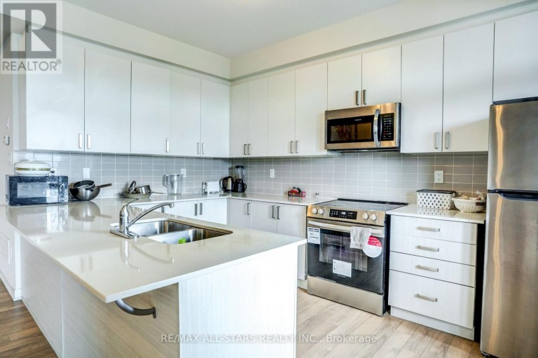 #904 - 1865 PICKERING PARKWAY, Pickering (Village East), Ontario, L1V0H2