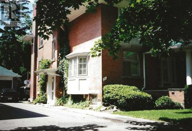 16 WELLINGTON STREET E Brampton (Downtown Brampton) Ontario photo 2