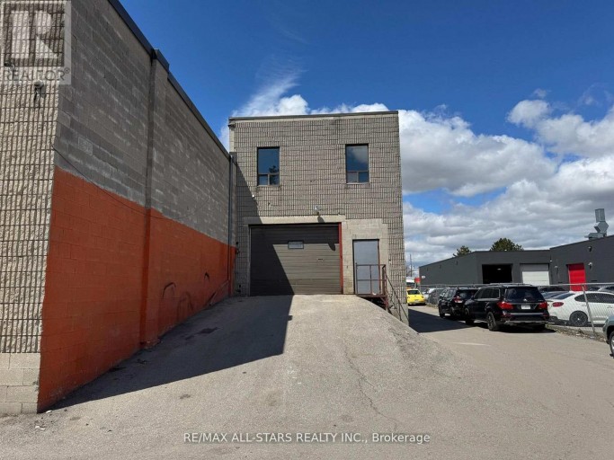 11 - 25 HERITAGE ROAD, Markham (Bullock), Ontario, L3P1M3