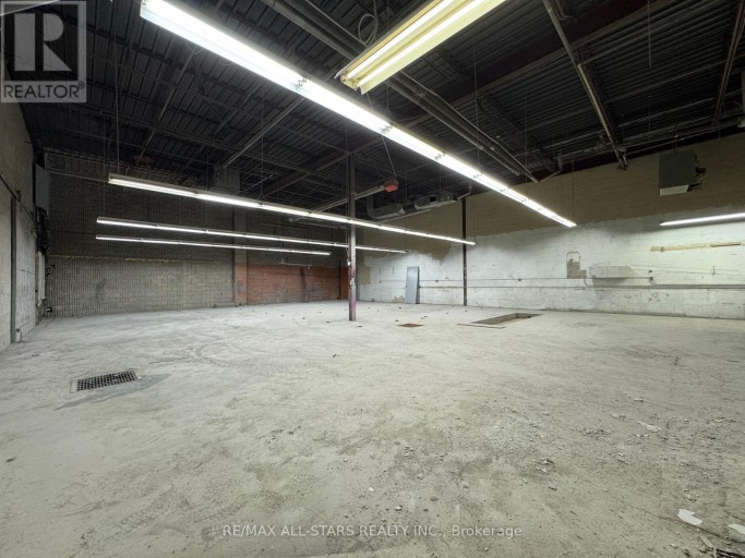 11 - 25 HERITAGE ROAD, Markham (Bullock), Ontario, L3P1M3