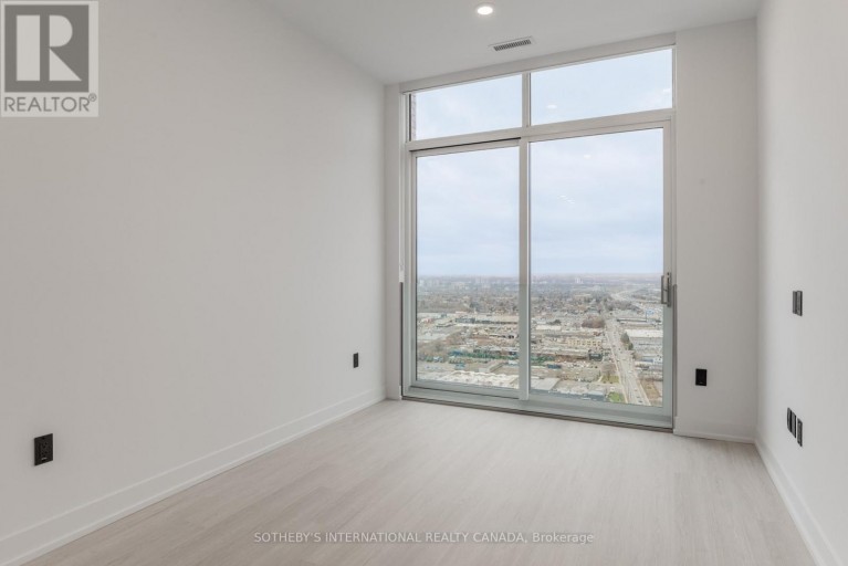 505 - 31 YORK GARDEN WAY, Toronto (Yorkdale-Glen Park), Ontario, M6A2V1