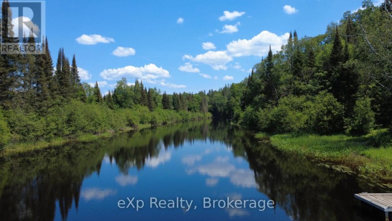 249 RIVER DRIVE, Burk's Falls, Ontario, P0A1C0