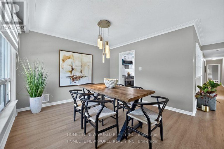 203 GODDARD STREET, Toronto (Bathurst Manor), Ontario, M3H5E7