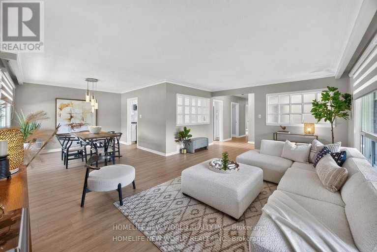 203 GODDARD STREET, Toronto (Bathurst Manor), Ontario, M3H5E7