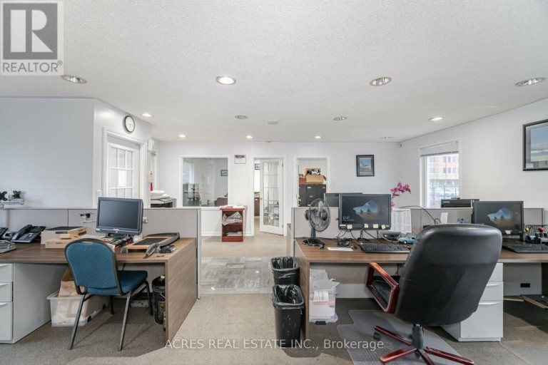 140-160 DERRY ROAD E, Mississauga (Gateway), Ontario, L5T2Y5