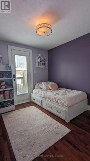 342 WHITMORE AVENUE, Toronto (Briar Hill-Belgravia), Ontario, M6E2N4