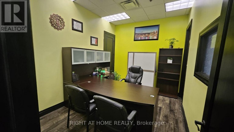 39 - 480 CHRYSLER DRIVE, Brampton (Bramalea North Industrial), Ontario, L6S0C1
