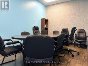 39 - 480 CHRYSLER DRIVE Brampton (Bramalea North Industrial) Ontario photo 8