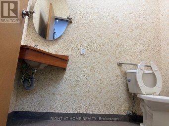 39 - 480 CHRYSLER DRIVE Brampton (Bramalea North Industrial) Ontario photo 9