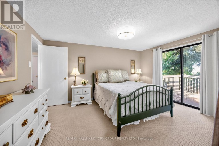 263 JOHN BOWSER CRESCENT, Newmarket (Glenway Estates), Ontario, L3Y7N7